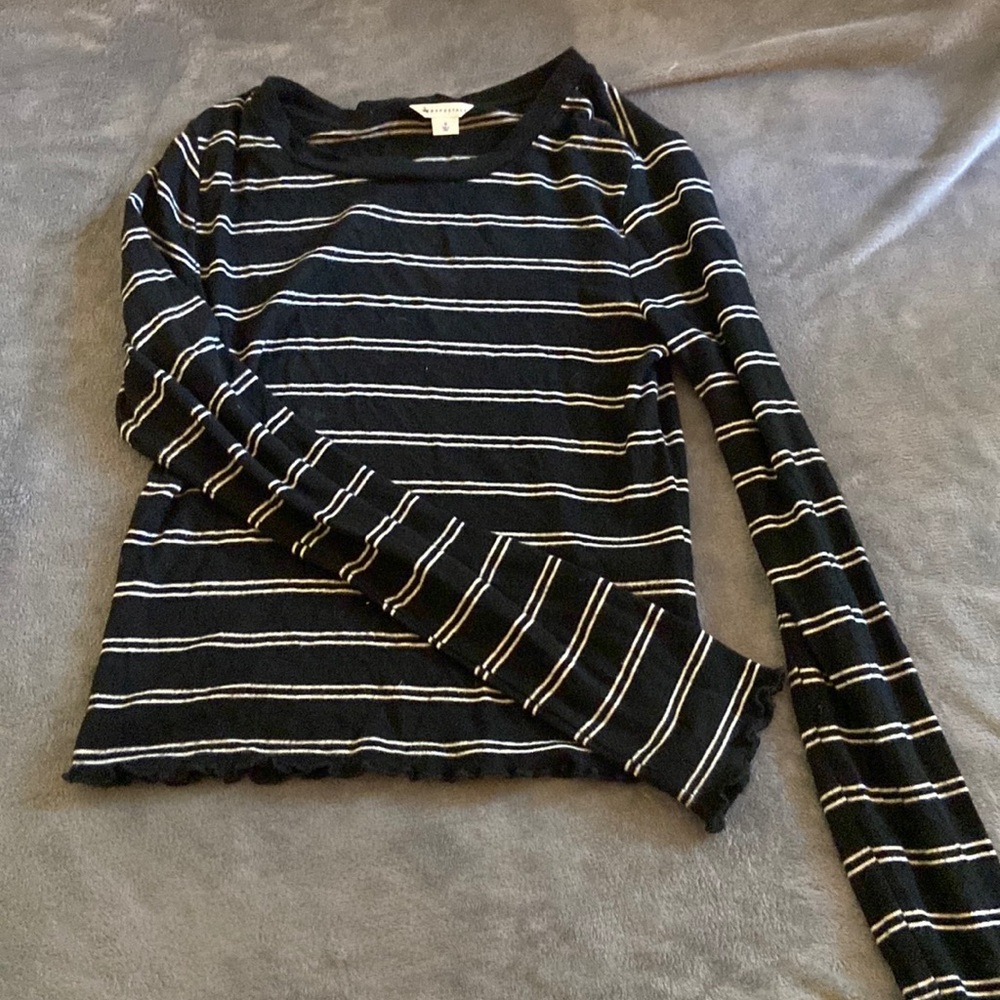 Super soft, super stretchy long sleeve